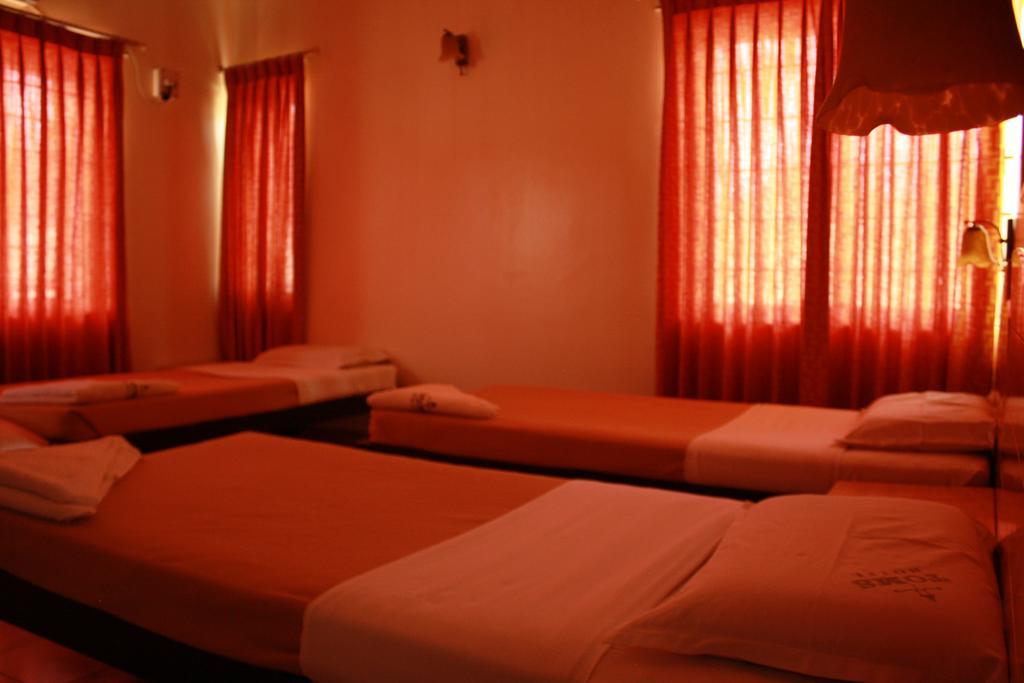 Tom'S Hotel Bengaluru Zewnętrze zdjęcie