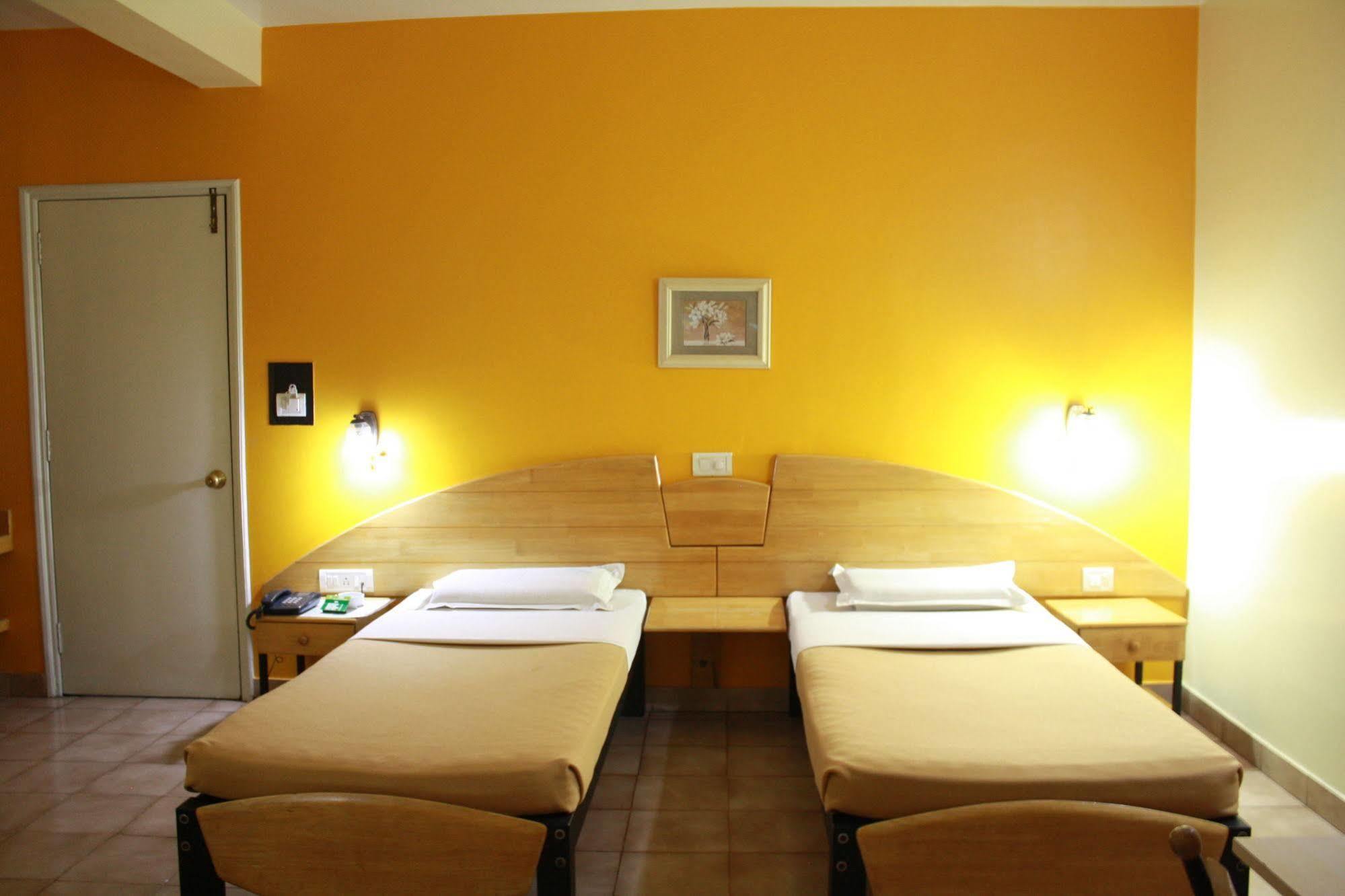 Tom'S Hotel Bengaluru Zewnętrze zdjęcie